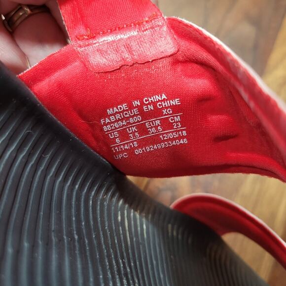 Woman's Nike Tanjun Sport Neoprene Upper Sandal Hook & Loop Ankle Strap Size 6 - Picture 9 of 9